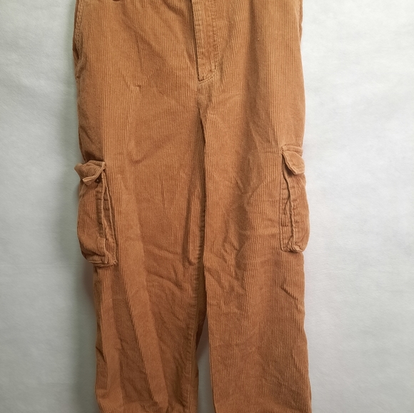 Tan Cargo Pants - Picture 4 of 5